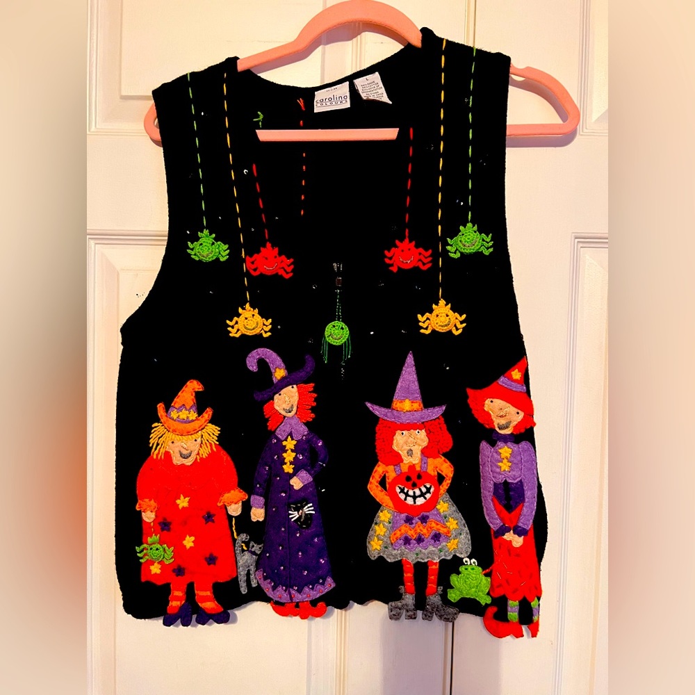 Halloween witch sweater vest. Zip up SZ Large. So much detail